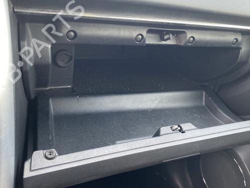 Handskerum Handskerum MERCEDES-BENZ B-CLASS Sports Tourer (W245) B 180 CDI (245.207) (109 hp) 34000459 34000459