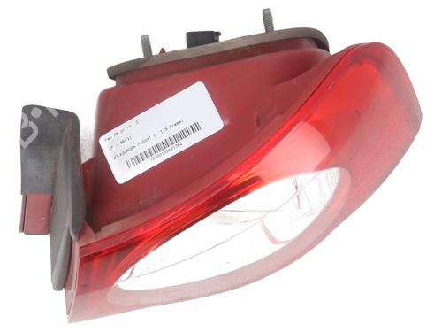 Right taillight VW PASSAT B6 (3C2) 1.9 TDI | BP25685143C35 