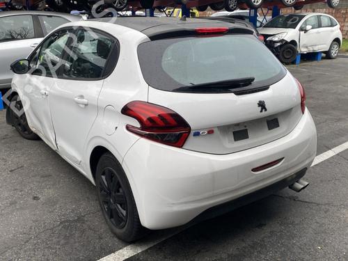 Rear bumper PEUGEOT 208 I (CA_, CC_) 1.2 VTI 82 | BP32265182C8