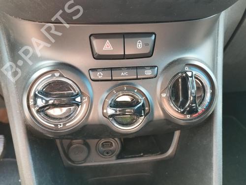 Used Climate control Climate control 37202125 37202125