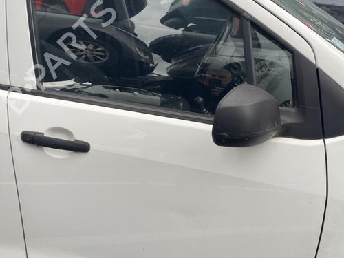 front-right-door-window-suzuki-splash-ex-2008-26211079 main image