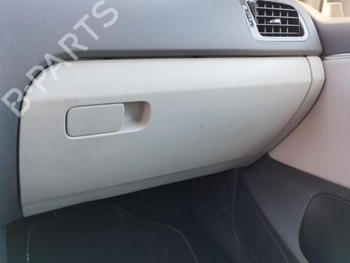 Used Glove box Glove box 38776622 38776622