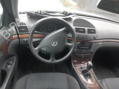 Left front window motor MERCEDES-BENZ E-CLASS (W211) E 200 CDI (211.004) | BP25696431E21 