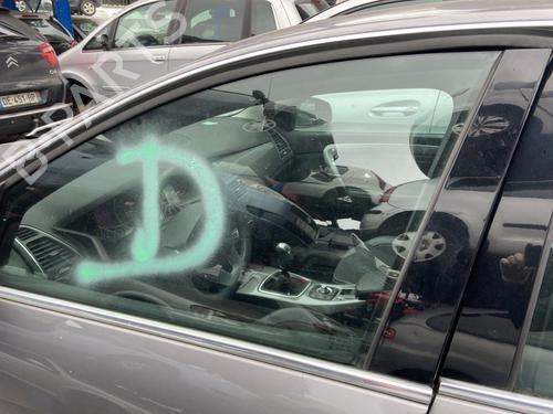 Used Front left door window RENAULT LAGUNA III (BT0/1) 2.0 dCi (BT07, BT0J, BT14, BT1A, BT1S) (131 hp) 25690450