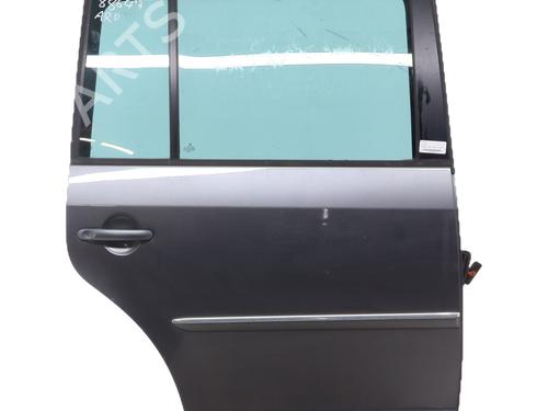 Puerta trasera derecha Puerta trasera derecha 38236659 38236659