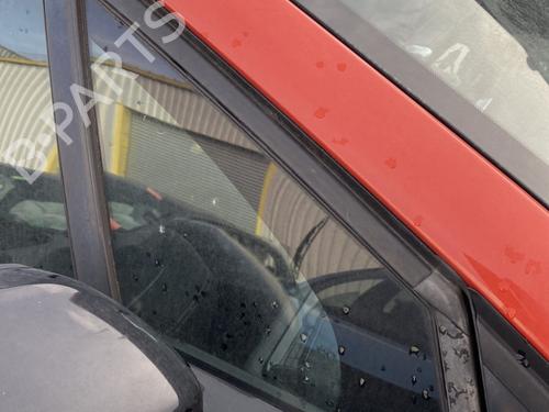 Used Front right quarter glass PEUGEOT 208 I (CA_, CC_) 1.2 VTI 82 (82 hp) 30779809