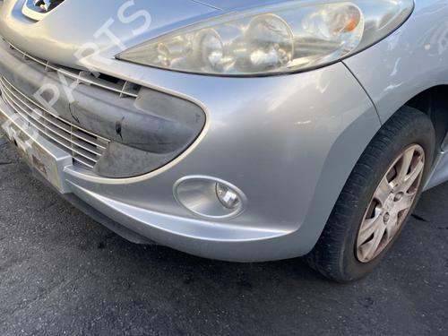 Używane Światło przeciwmgłowe przednie lewe PEUGEOT 206+ (2L_, 2M_) 1.4 i (73 hp) 30818665