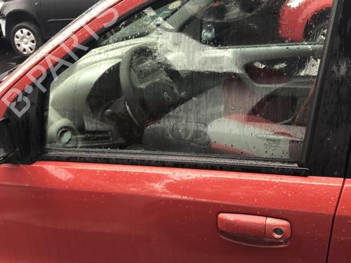 Used Front left door window FIAT PANDA (169_) 1.3 D Multijet 4x4 (169.AXC2A) (70 hp) 25692658