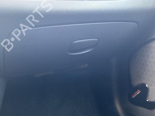 Vano posta oggetti RENAULT CLIO IV (BH_) 1.5 dCi 90 (90 hp) 31629744