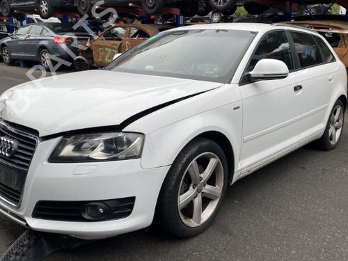 Gearbox AUDI A3 Sportback (8PA) 2.0 TDI 16V | BP25686181M3 