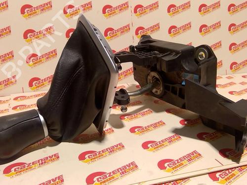 Used Gear lever FORD FOCUS II Turnier (DA_, FFS, DS) 1.8 TDCi (115 hp) 25684066