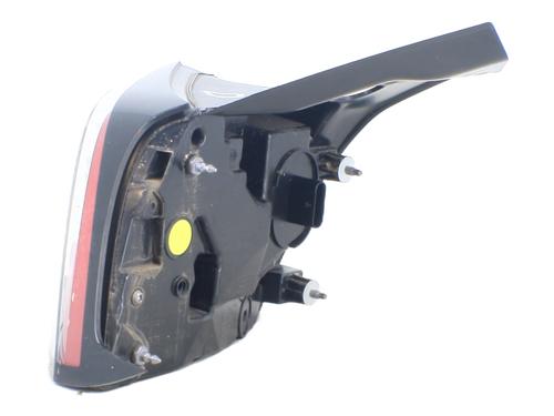 Right taillight TESLA MODEL Y (5YJY) Long Range All-wheel Drive | BP37750989C35 - Image 2