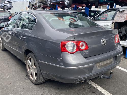 Hanskerom VW PASSAT B6 (3C2) 2.0 TDI | BP26178907C95 