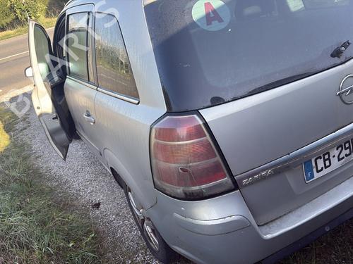 Right taillight OPEL ZAFIRA / ZAFIRA FAMILY B (A05) 1.9 CDTI (M75) | BP31775377C35