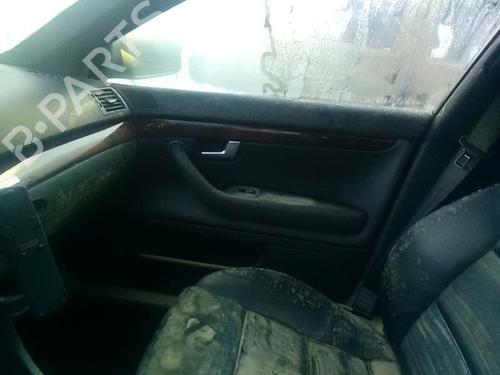 Left taillight AUDI A4 B6 Avant (8E5)  | BP25699034C34 