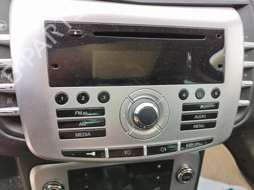 Used Radio Radio 36951876 36951876
