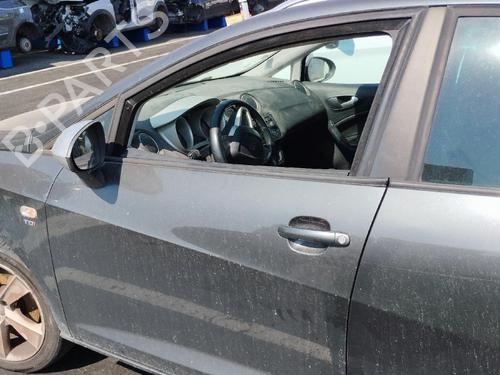 left-front-door-seat-ibiza-iv-st-6j8-6p8-2010-2011-2012-2013-2014-2015-2016-37994470 main image
