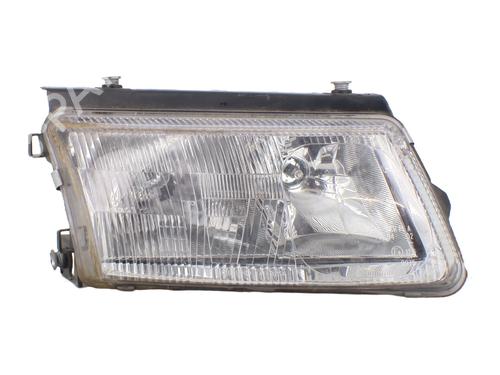 Right headlight VW PASSAT B5 Variant (3B5) 1.6 | BP27294884C29 - Image 4