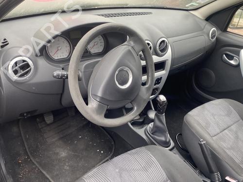 Used Passenger airbag DACIA SANDERO 1.5 dCi (68 hp) 31994452