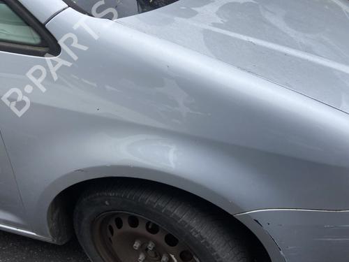 Used Right front fenders VW TOURAN (1T1, 1T2) 1.9 TDI (105 hp) 25676490