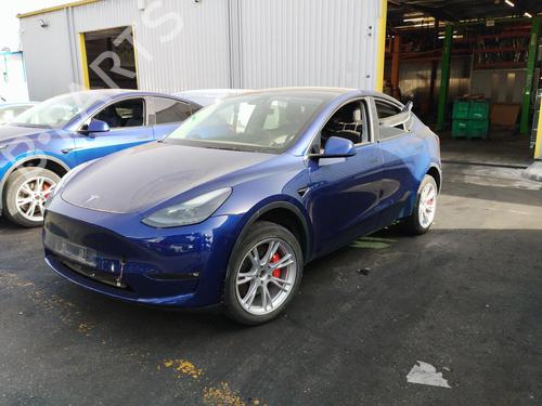 Right front fog light TESLA MODEL Y (5YJY) Long Range All-wheel Drive | BP37751146C31  - Image 5