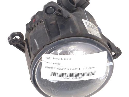 right-front-fog-light-renault-megane-iii-hatchback-bz01_-b3_-2008-31381069 main image