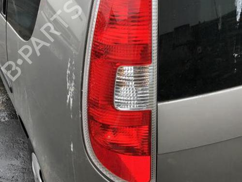 Used Left taillight SKODA ROOMSTER (5J7) 1.9 TDI (105 hp) 25689006