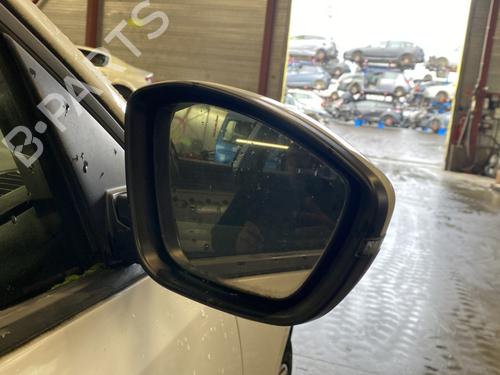 Used Right mirror Right mirror PEUGEOT 308 II (LB_, LP_, LW_, LH_, L3_) 1.5 BlueHDi 130 (131 hp) 32265246 32265246