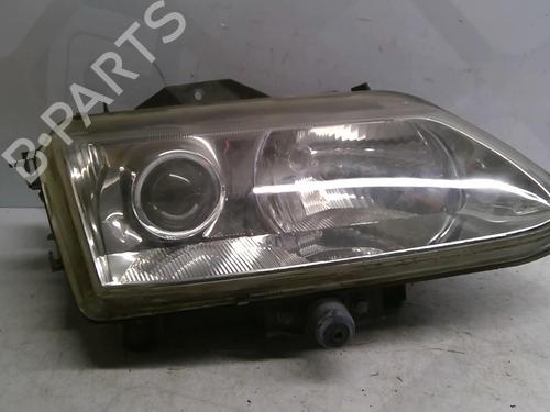 Used Right headlight RENAULT ESPACE III (JE0_) 2.0 16V (JE0N, JE0L, JE02) (140 hp) 25696342