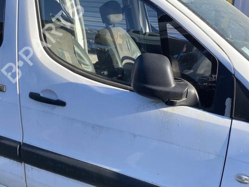 Used Right front door Right front door PEUGEOT PARTNER Tepee 1.6 BlueHDi 120 (120 hp) 33884430 33884430