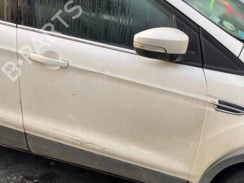 Used Right front door FORD KUGA II (DM2) 2.0 TDCi (150 hp) 31830021