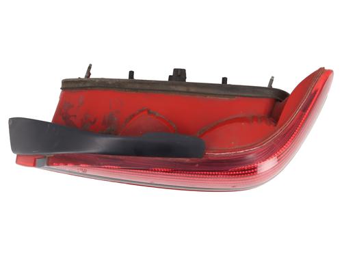 Used Right taillight Right taillight 25697294 25697294