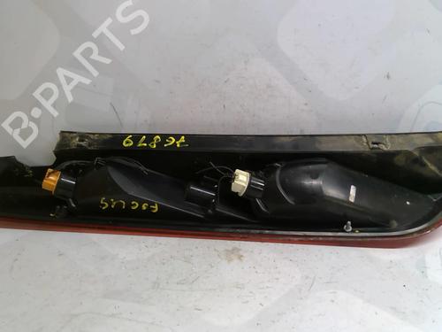 Used Right taillight FORD FOCUS II (DA_, HCP, DP) 1.6 TDCi (90 hp) 25687425