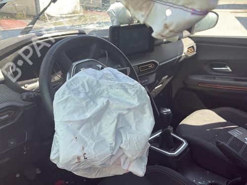 Switch DACIA SANDERO III 1.0 TCe 90 | BP31710238I30 - Image 9