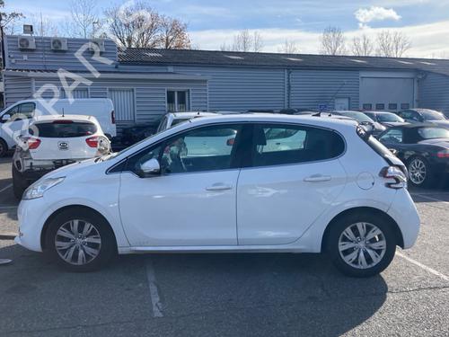 fuel-flap-peugeot-208-i-ca_-cc_-2012-2013-2014-2015-2016-2017-2018-2019-2020-2021-31584986 main image