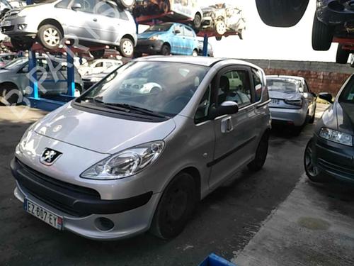 Left headlight PEUGEOT 1007 (KM_) 1.4 HDi | BP25684481C28 - Image 4