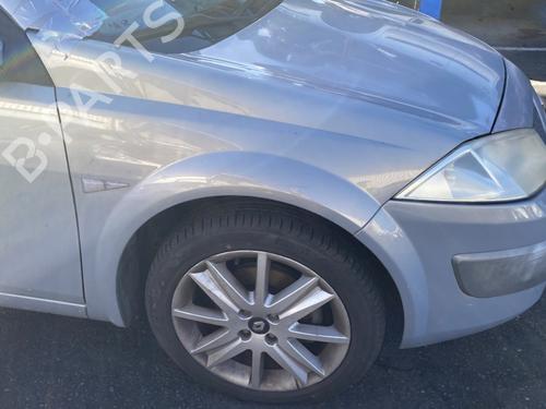 Used Right front fenders RENAULT MEGANE II Coupé-Cabriolet (EM0/1_) 1.6 (113 hp) 32117516