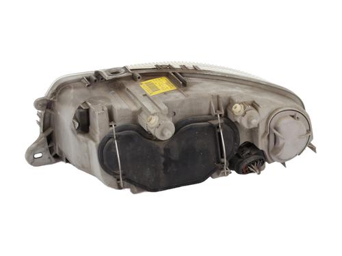Faro anteriore destro Faro anteriore destro ALFA ROMEO 147 (937_) 1.9 JTD (937.AXD1A, 937.BXD1A, 937.AXV1A, 937.BXB1A,... (115 hp) 25695297 25695297