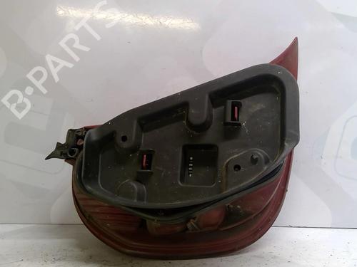 right-taillight-citroen-c5-i-dc_-2001-2002-2003-2004-2005-25687363 main image