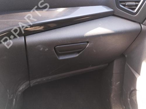 Used Glove box Glove box 37751058 37751058