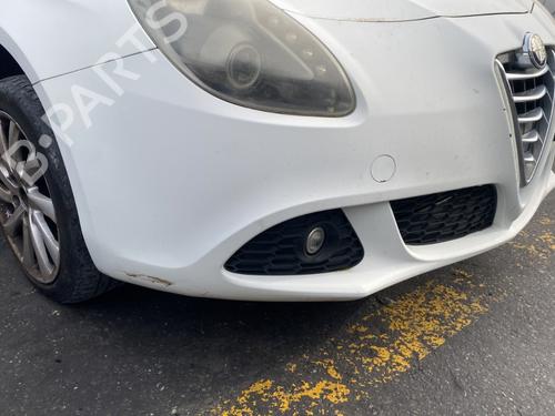 Used Right front fog light ALFA ROMEO GIULIETTA (940_) 1.6 JTDM (940FXD1A) (105 hp) 32784490