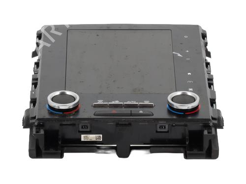 display-monitor-renault-megane-iv-hatchback-b9amn_-2015-25686482 main image