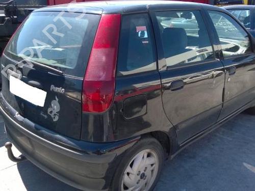 Left taillight FIAT PUNTO (176_) 60 1.2 (176AP, 176AR, 176AQ, 176BB) | BP25699825C34 