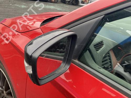 Retrovisor esquerdo Retrovisor esquerdo SKODA FABIA III Estate (NJ5) 1.0 TSI (95 hp) 28189438 28189438