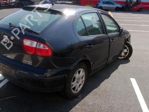 Right taillight SEAT LEON (1M1) 1.9 TDI | BP25688148C35 - Image 4