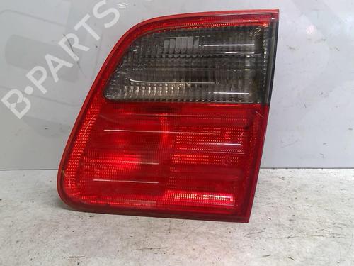 Used Right tailgate light Right tailgate light MERCEDES-BENZ E-CLASS T-Model (S210) E 320 T CDI (210.226) (197 hp) 25699436 25699436