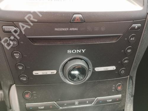 Used Radio Radio 37751282 37751282