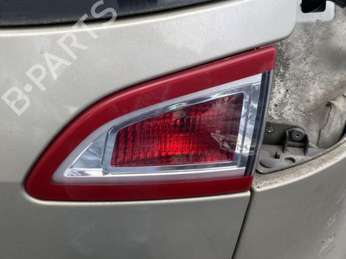 Used Right tailgate light RENAULT SCÉNIC III (JZ0/1_) 1.5 dCi (110 hp) 25690505