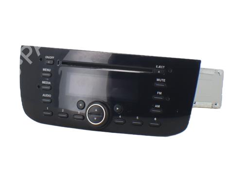Used Radio FIAT PUNTO EVO (199_) 1.3 D Multijet (199AXC1A, 199BXC1A, 199AXT1A, 199BXT1A) (75 hp) 28102426