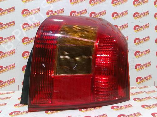 Used Right taillight Right taillight TOYOTA COROLLA (_E12_) 2.0 D-4D (CDE120R, CDE120L_) (116 hp) 25692128 25692128